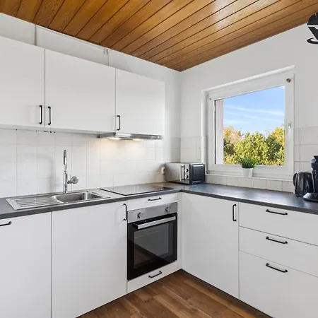 Monteur - Fuer Bis Zu 6 Personen In 63128 - Of05 Apartament Dietzenbach