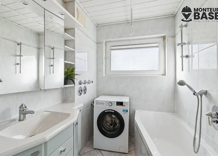 Monteur - Fuer Bis Zu 6 Personen In 63128 - Of05 * Dietzenbach